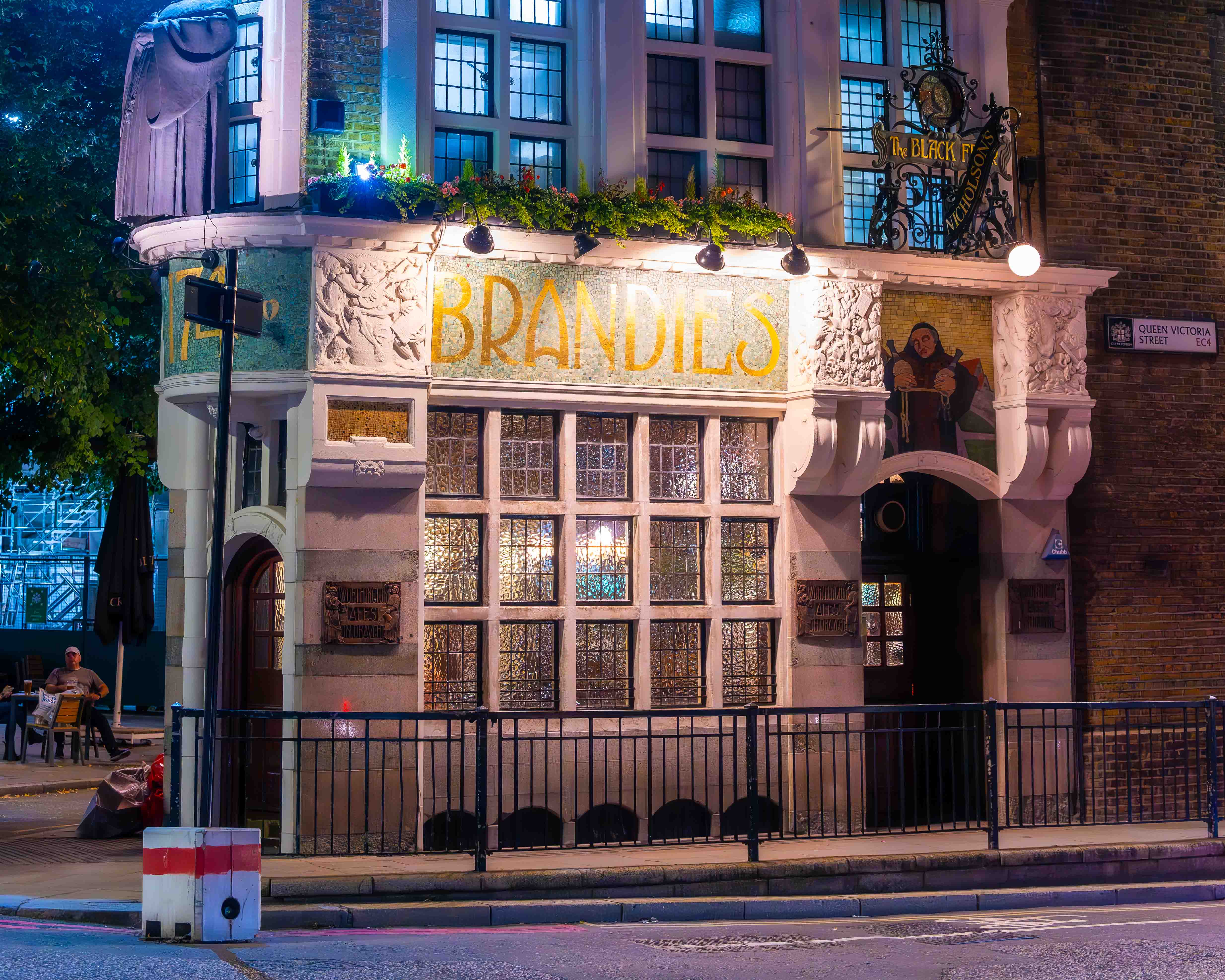 Brandi's on Queen Victoria Street - City of London